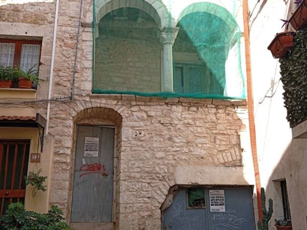 casa indipendente in vendita ad Acquaviva delle Fonti