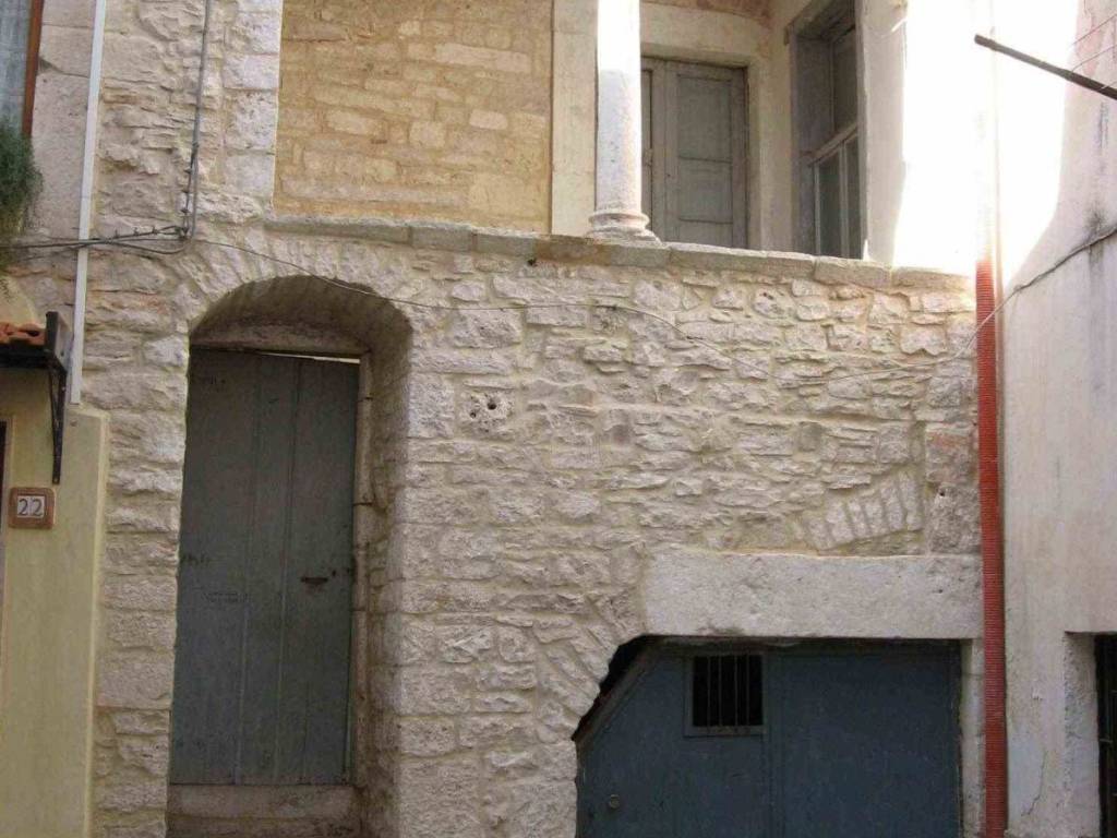 casa indipendente in vendita ad Acquaviva delle Fonti