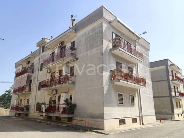 appartamento in vendita ad Acquaviva delle Fonti
