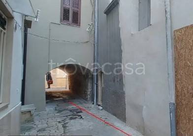 appartamento in vendita ad Acquaviva delle Fonti