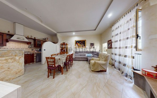 casa indipendente in vendita ad Acquaviva delle Fonti