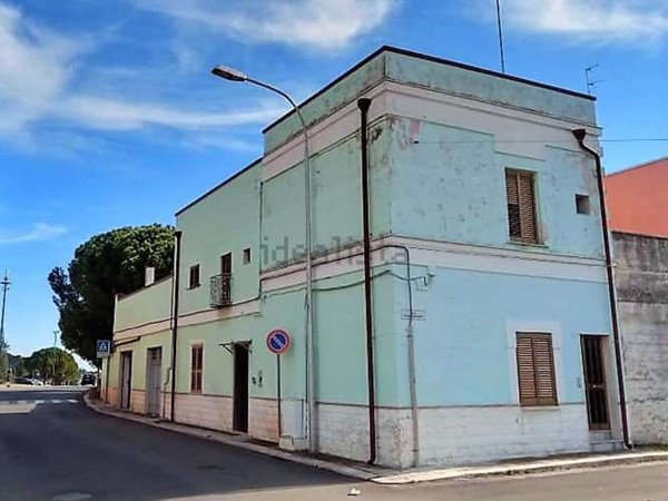 casa indipendente in vendita ad Acquaviva delle Fonti