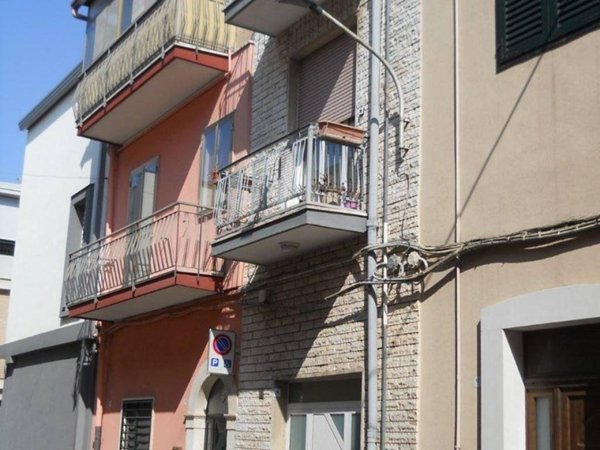 casa indipendente in vendita ad Acquaviva delle Fonti