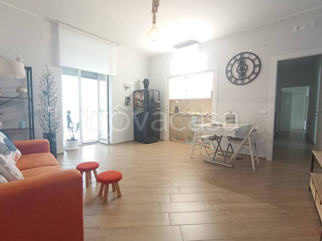 appartamento in vendita ad Acquaviva delle Fonti