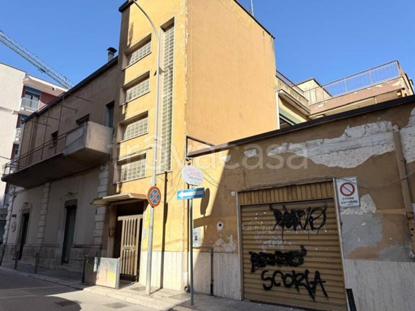 appartamento in vendita ad Acquaviva delle Fonti