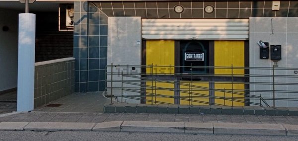 locale commerciale in vendita ad Acquaviva delle Fonti