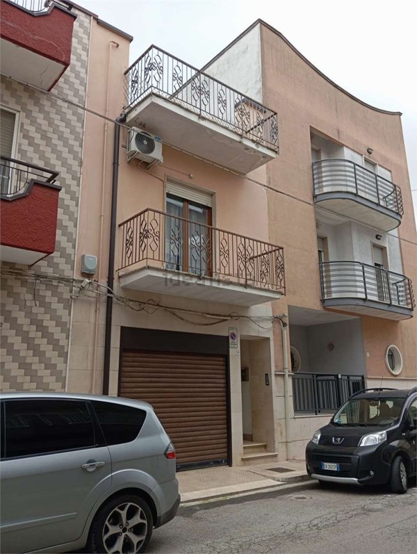 appartamento in vendita ad Acquaviva delle Fonti