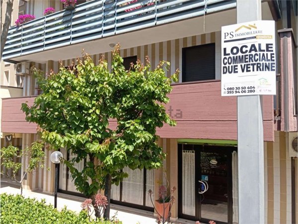 locale commerciale in vendita ad Acquaviva delle Fonti