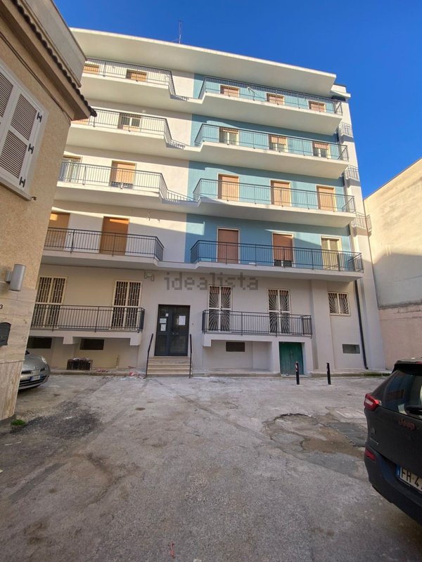 appartamento in vendita ad Acquaviva delle Fonti