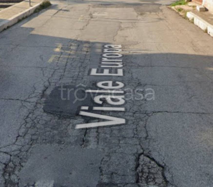 negozio in vendita ad Acquaviva delle Fonti