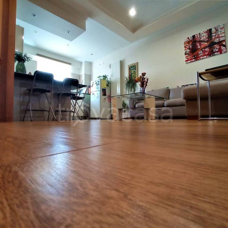 appartamento in vendita ad Acquaviva delle Fonti