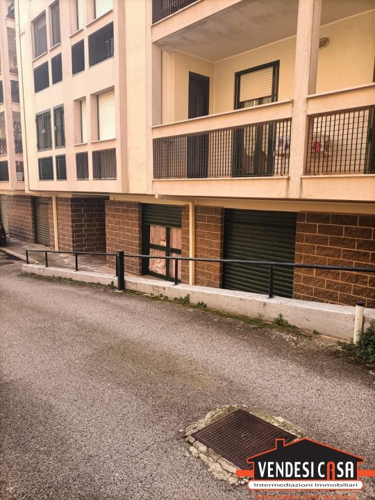locale commerciale in vendita ad Acquaviva delle Fonti