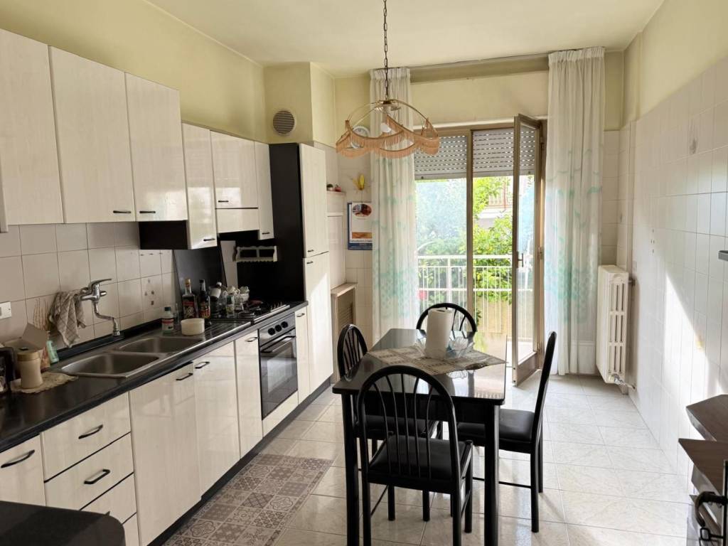 appartamento in vendita ad Acquaviva delle Fonti