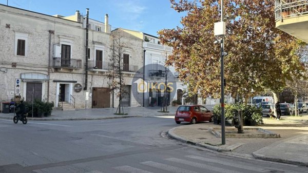 negozio in vendita ad Acquaviva delle Fonti