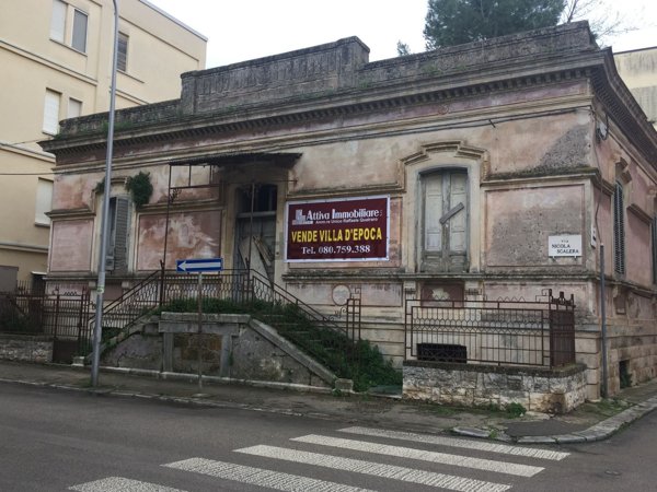 casa indipendente in vendita ad Acquaviva delle Fonti