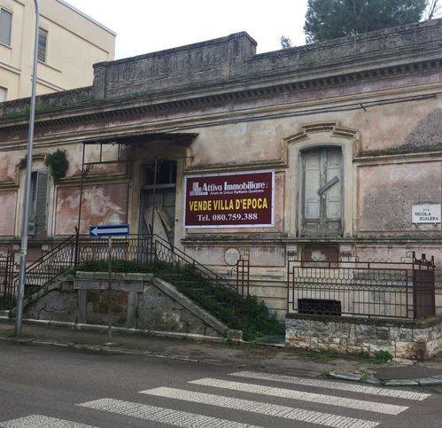 casa indipendente in vendita ad Acquaviva delle Fonti
