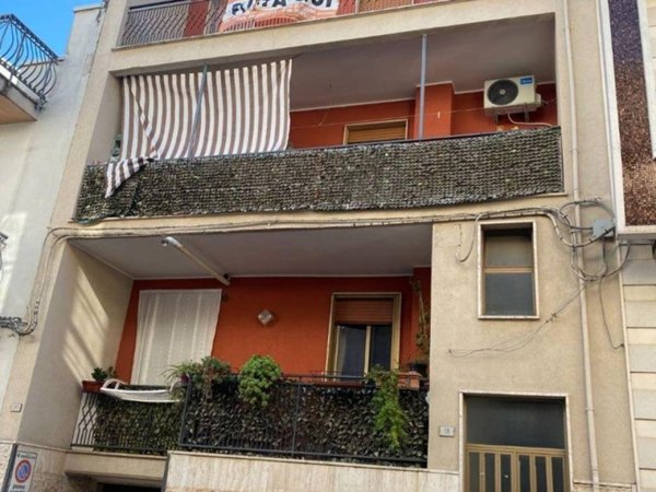 appartamento in vendita ad Acquaviva delle Fonti