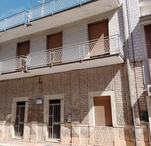 casa indipendente in vendita ad Acquaviva delle Fonti