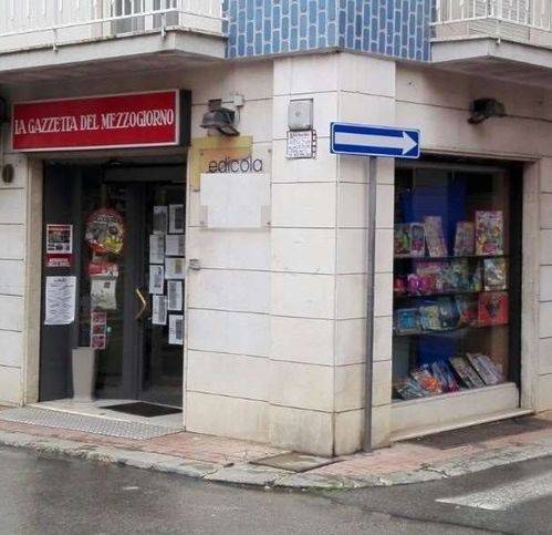 negozio in vendita ad Acquaviva delle Fonti