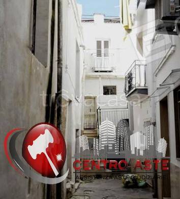 appartamento in vendita ad Acquaviva delle Fonti