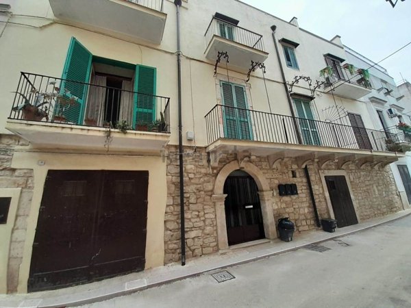 appartamento in vendita ad Acquaviva delle Fonti