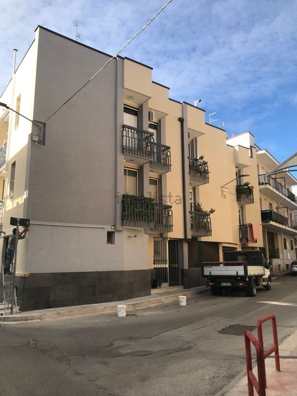 appartamento in vendita ad Acquaviva delle Fonti