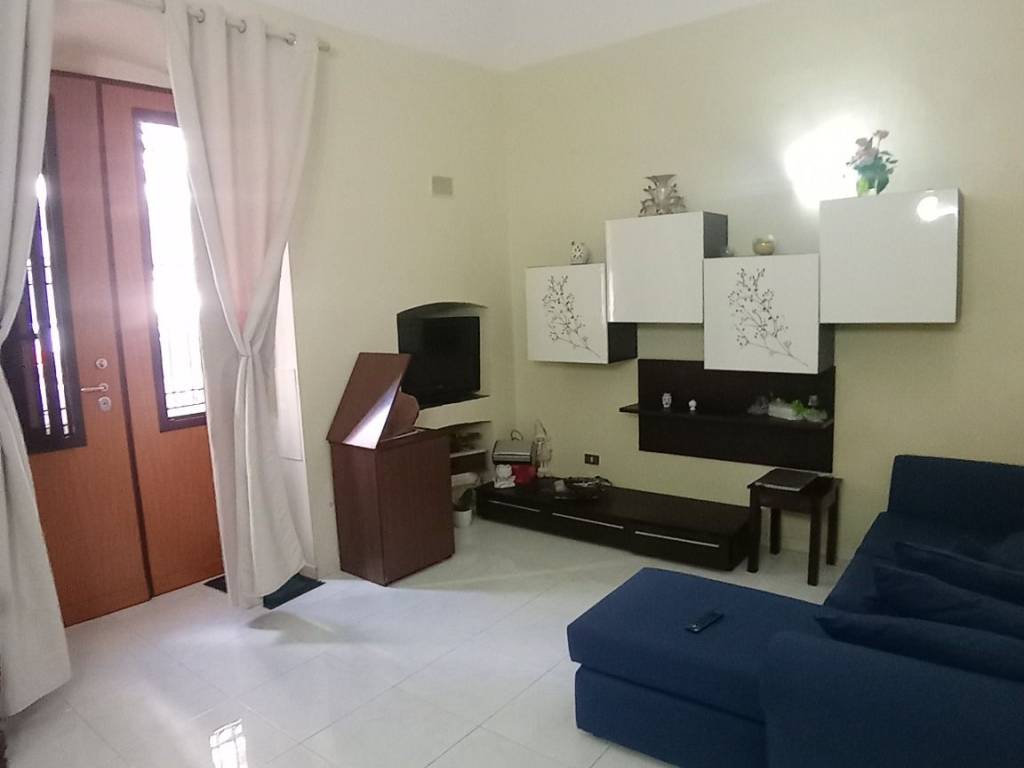 casa indipendente in vendita ad Acquaviva delle Fonti