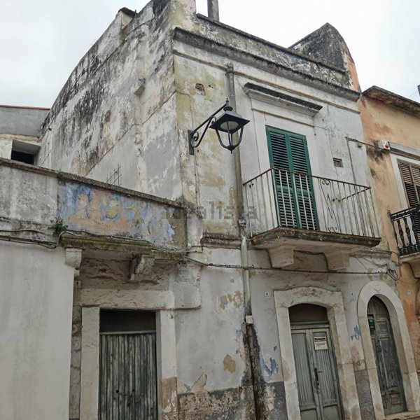 casa indipendente in vendita ad Acquaviva delle Fonti