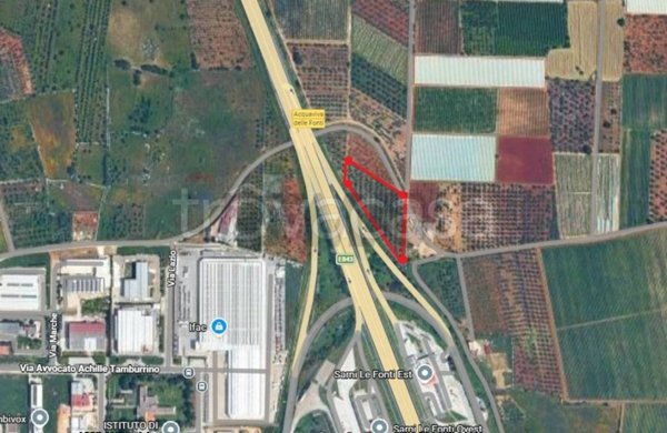 terreno agricolo in vendita ad Acquaviva delle Fonti in zona Salentino