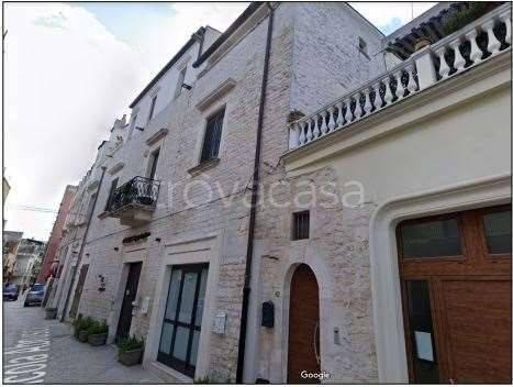 negozio in vendita ad Acquaviva delle Fonti