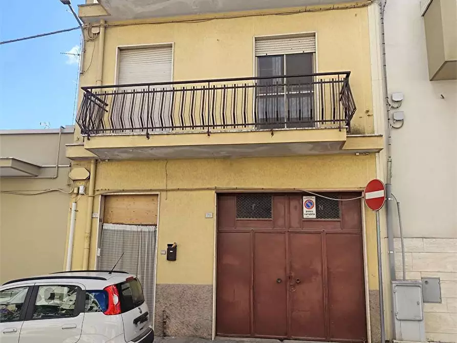 casa indipendente in vendita ad Acquaviva delle Fonti