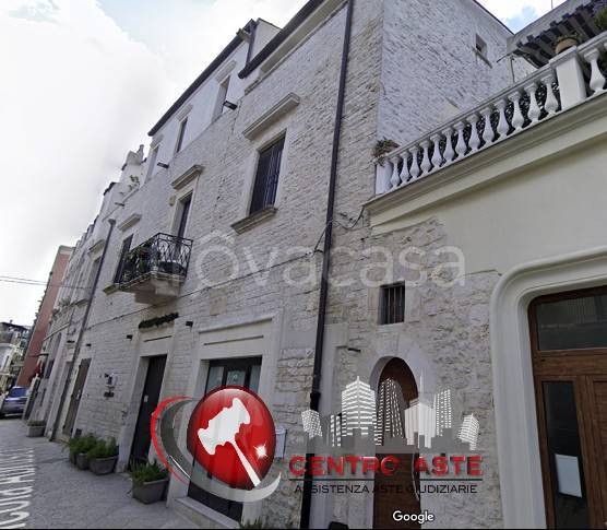 casa indipendente in vendita ad Acquaviva delle Fonti