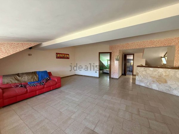 appartamento in vendita ad Acquaviva delle Fonti