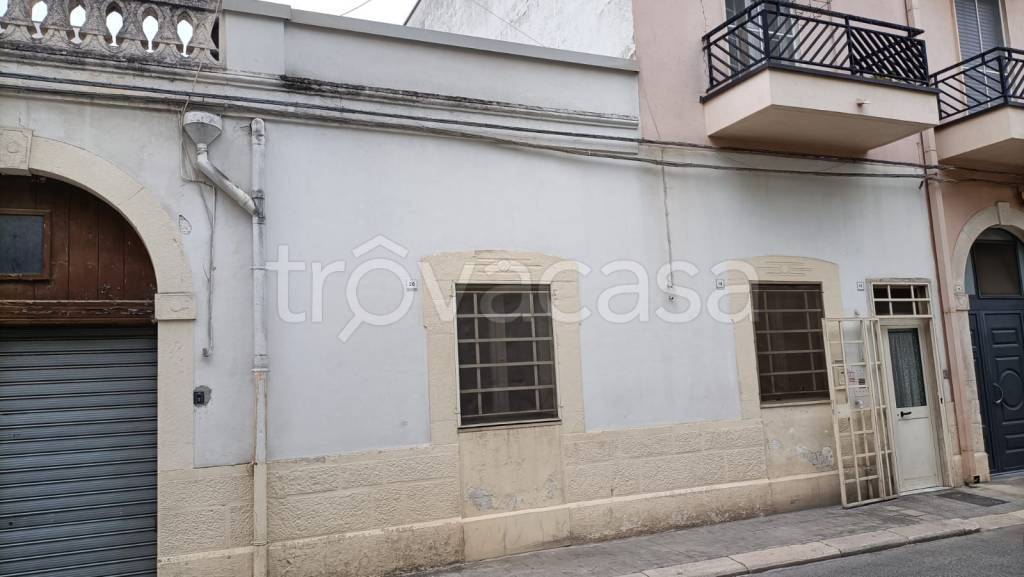 casa indipendente in vendita ad Acquaviva delle Fonti