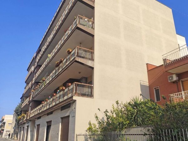 appartamento in vendita ad Acquaviva delle Fonti