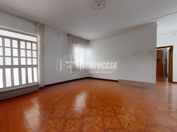 casa indipendente in vendita ad Acquaviva delle Fonti