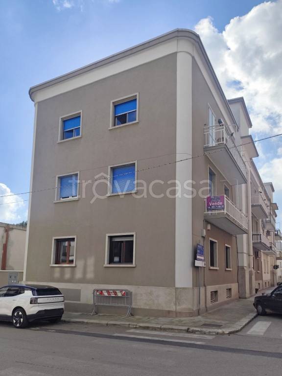 appartamento in vendita ad Acquaviva delle Fonti