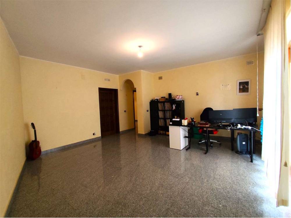 appartamento in vendita ad Acquaviva delle Fonti