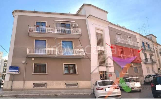 appartamento in vendita ad Acquaviva delle Fonti