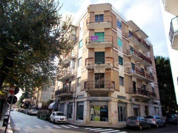 appartamento in vendita ad Acquaviva delle Fonti