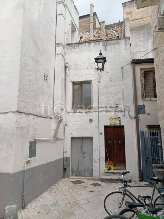 casa indipendente in vendita ad Acquaviva delle Fonti
