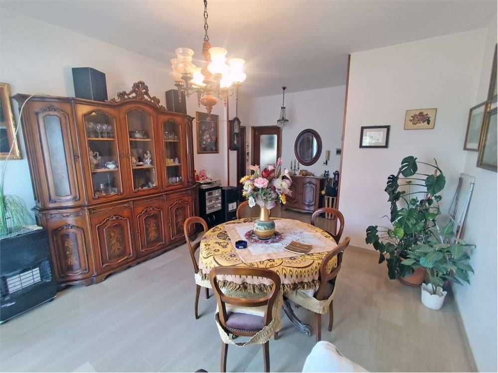appartamento in vendita ad Acquaviva delle Fonti
