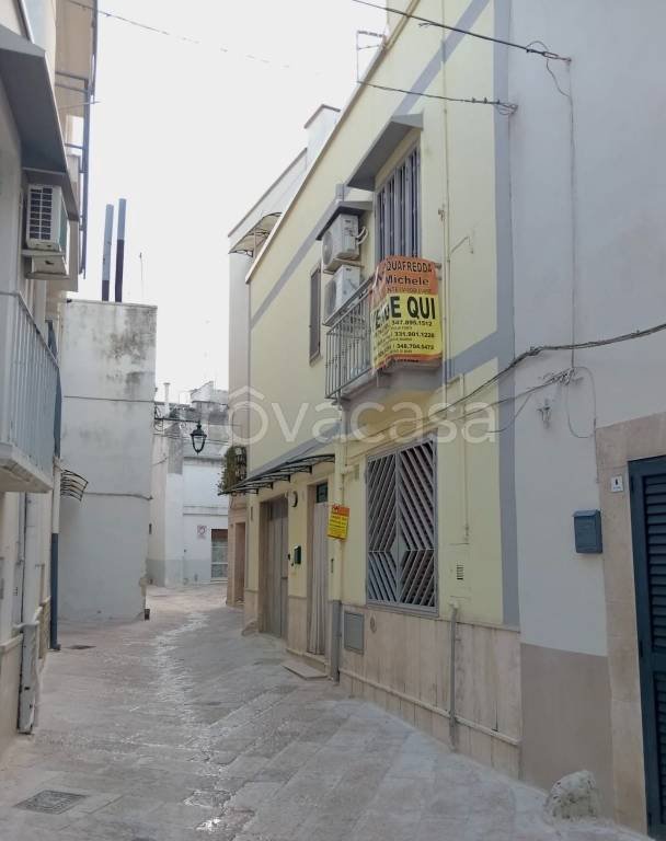 casa indipendente in vendita ad Acquaviva delle Fonti