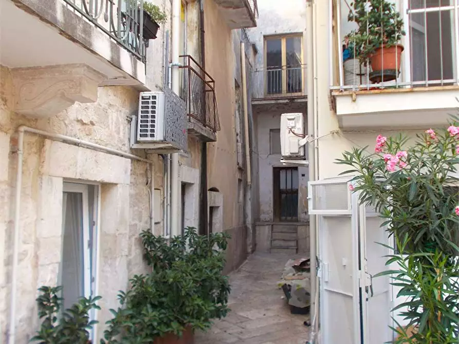 casa indipendente in vendita ad Acquaviva delle Fonti