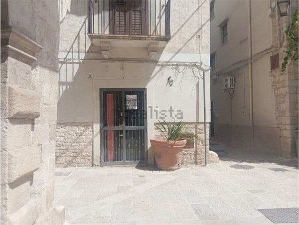 appartamento in vendita ad Acquaviva delle Fonti