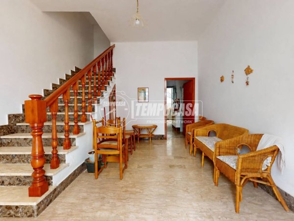 casa indipendente in vendita ad Acquaviva delle Fonti