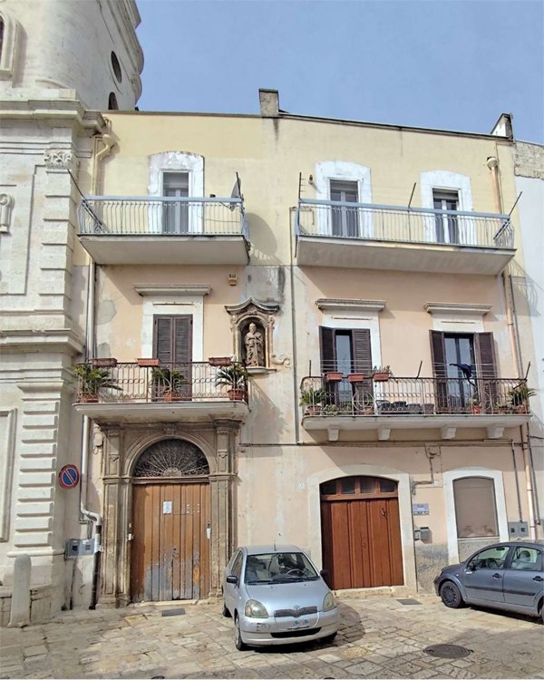 appartamento in vendita ad Acquaviva delle Fonti