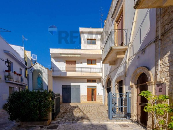 casa indipendente in vendita ad Acquaviva delle Fonti