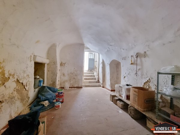casa semindipendente in vendita ad Adelfia in zona Canneto
