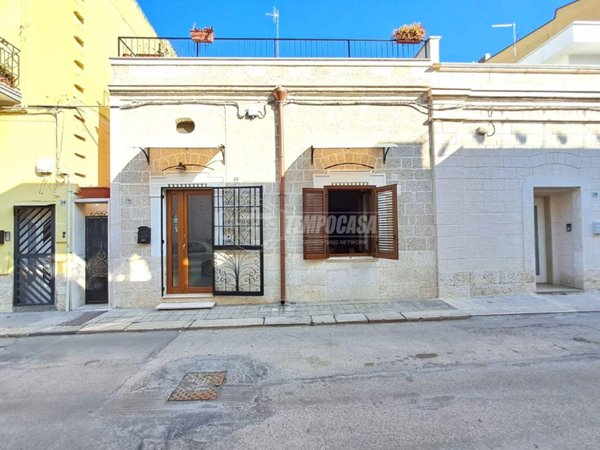 casa indipendente in vendita ad Adelfia